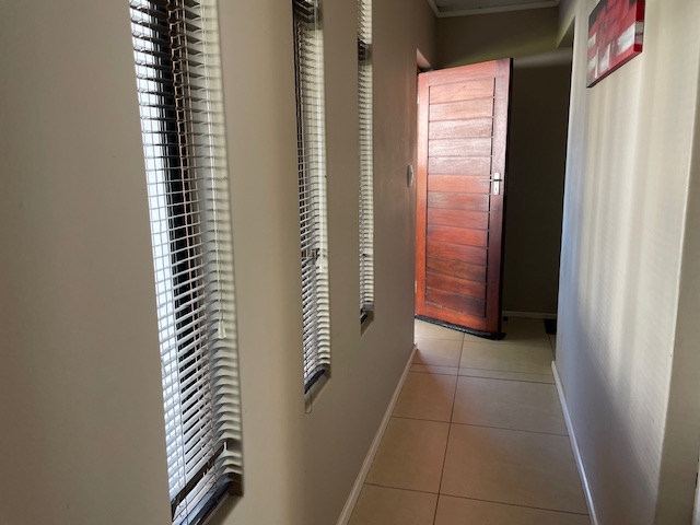 2 Bedroom Property for Sale in Nahoon Valley Park Eastern Cape